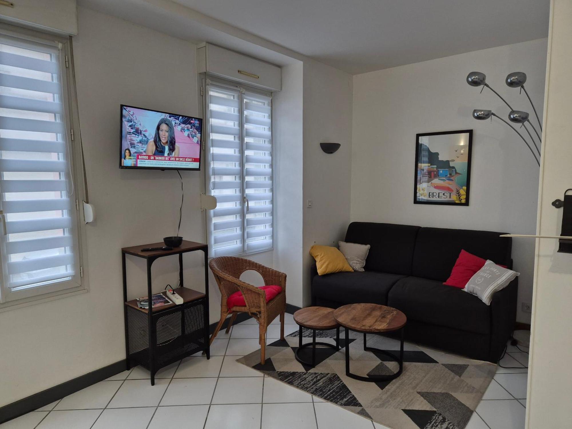 Urban Chic 44 M2 Apartment Brest Bagian luar foto